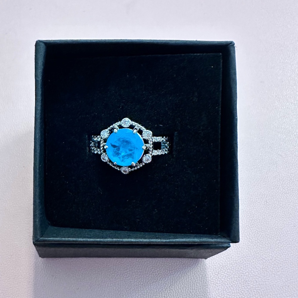 Light Blue Quartz - rhodium plating, lab created